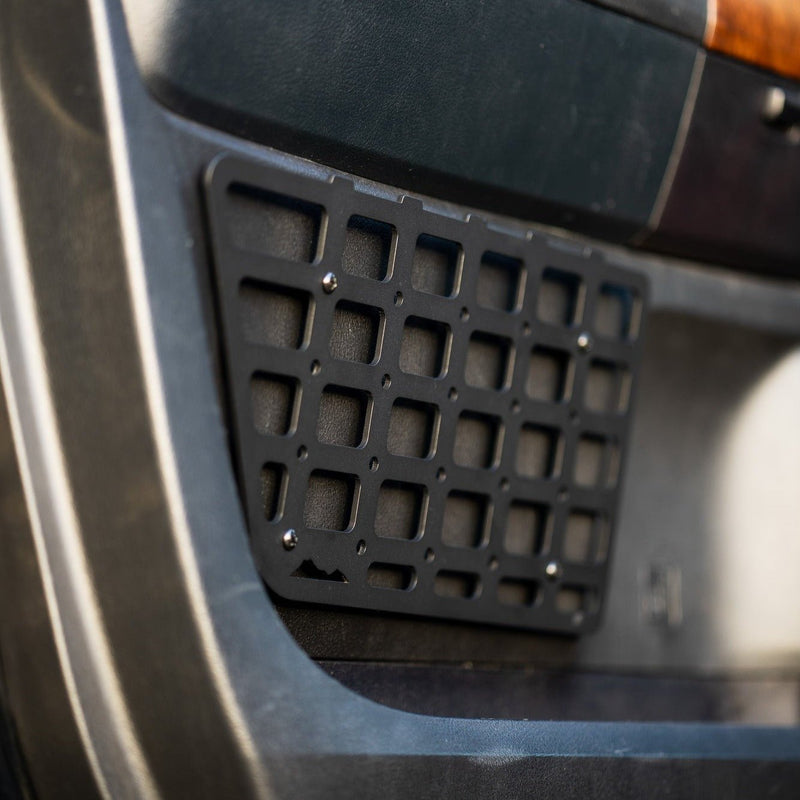 Load image into Gallery viewer, 2nd Gen Sequoia Door Molle Panels (08 - 22)
