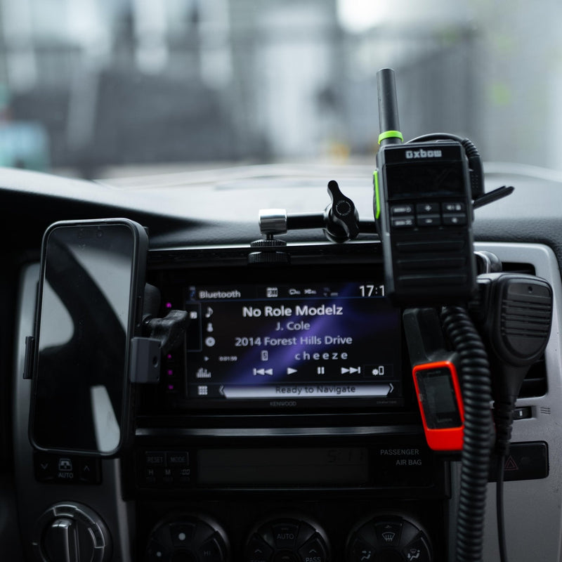 Load image into Gallery viewer, 4th Gen 4Runner (03 - 09) Center Console Modular Accessory Dash Mount (MAM)
