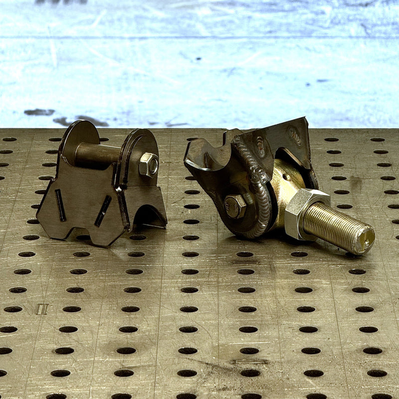 Load image into Gallery viewer, Axle Swap Link Mounts (For LT3)
