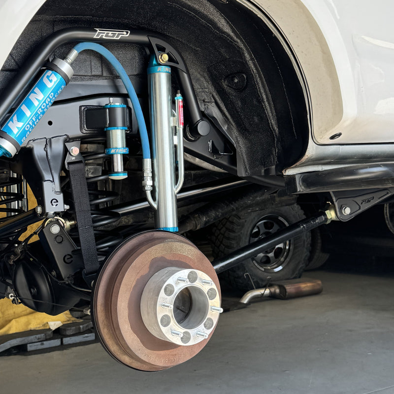 Load image into Gallery viewer, Outboard Shock Relocation (OSR) - 3rd Gen 4runner
