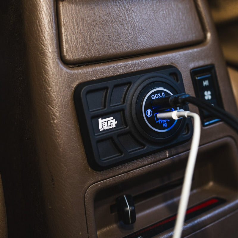 Load image into Gallery viewer, 3rd Gen 4Runner Ash Tray USB Plug | Billet Aluminum | 1996 - 2002 4Runner
